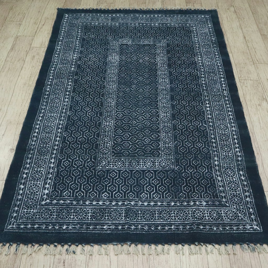 Carpet (medium)